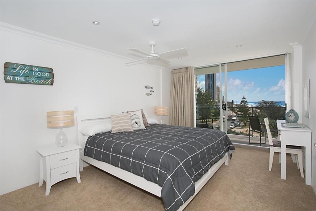 One The Esplanade Apartments On Surfers Paradise Gold Coast Buitenkant foto