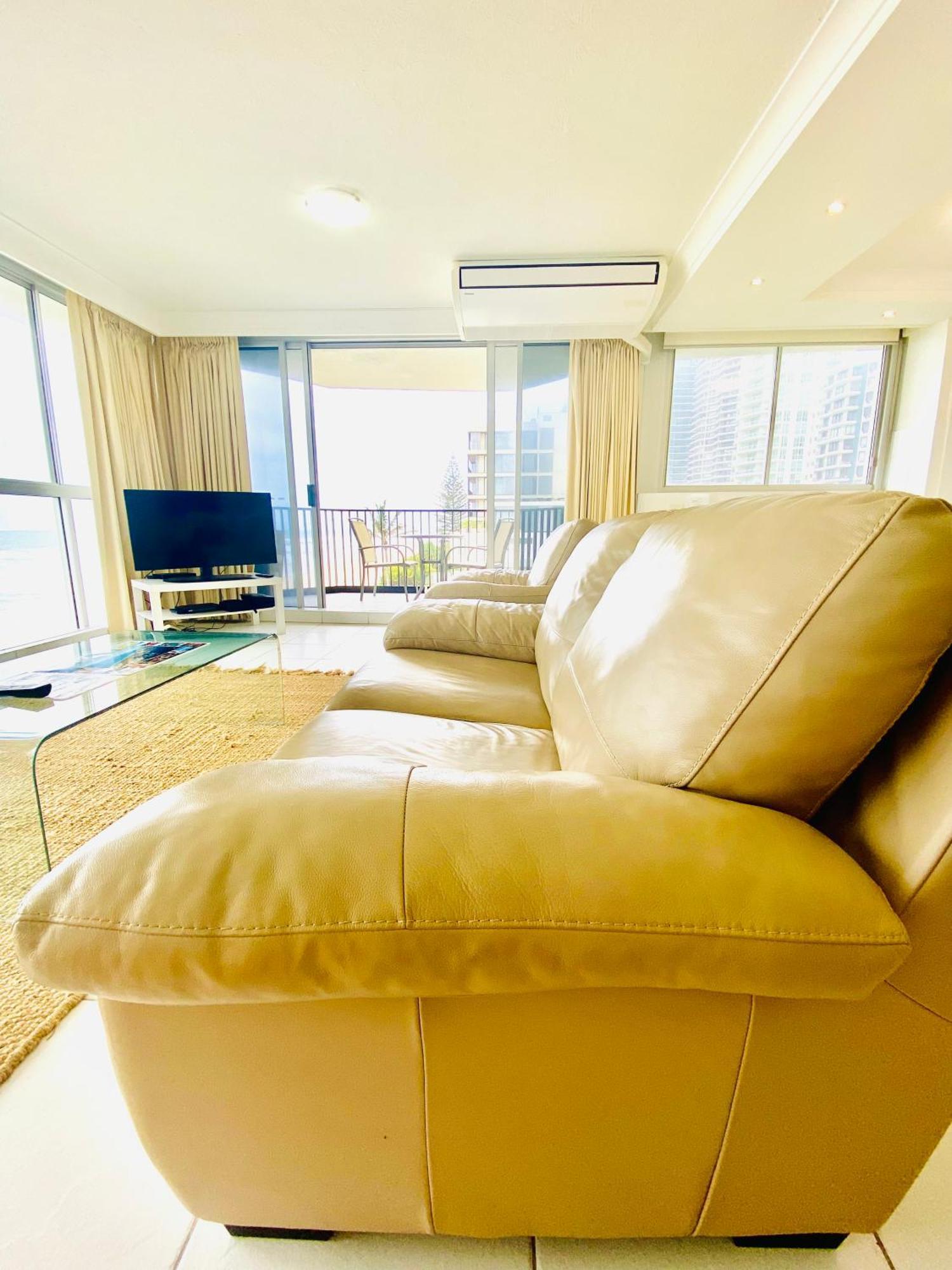 One The Esplanade Apartments On Surfers Paradise Gold Coast Buitenkant foto